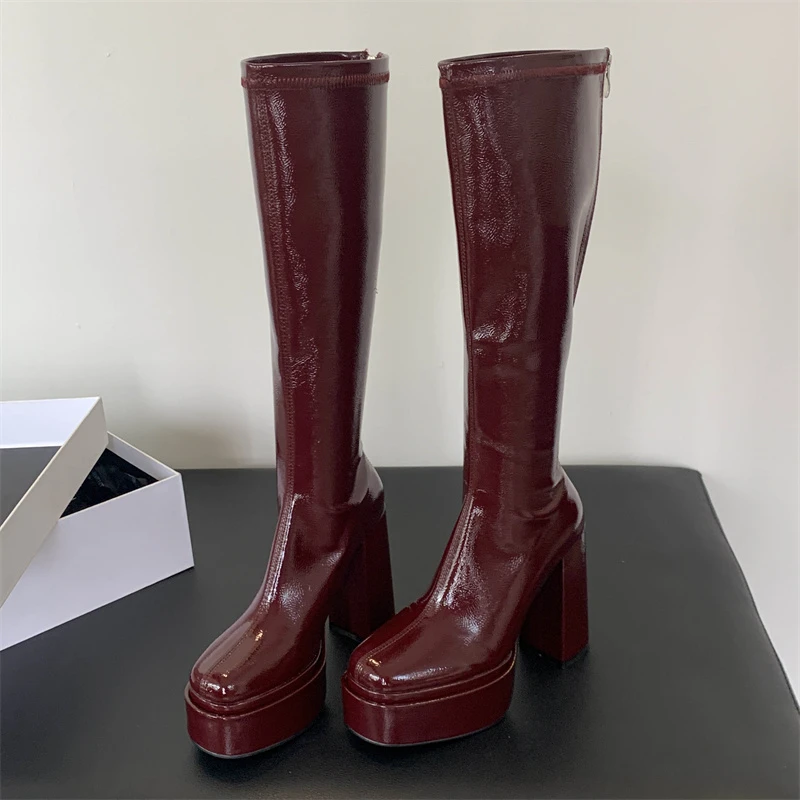Eilyken, botas hasta la rodill - Street Fashion Punk reseña y precio