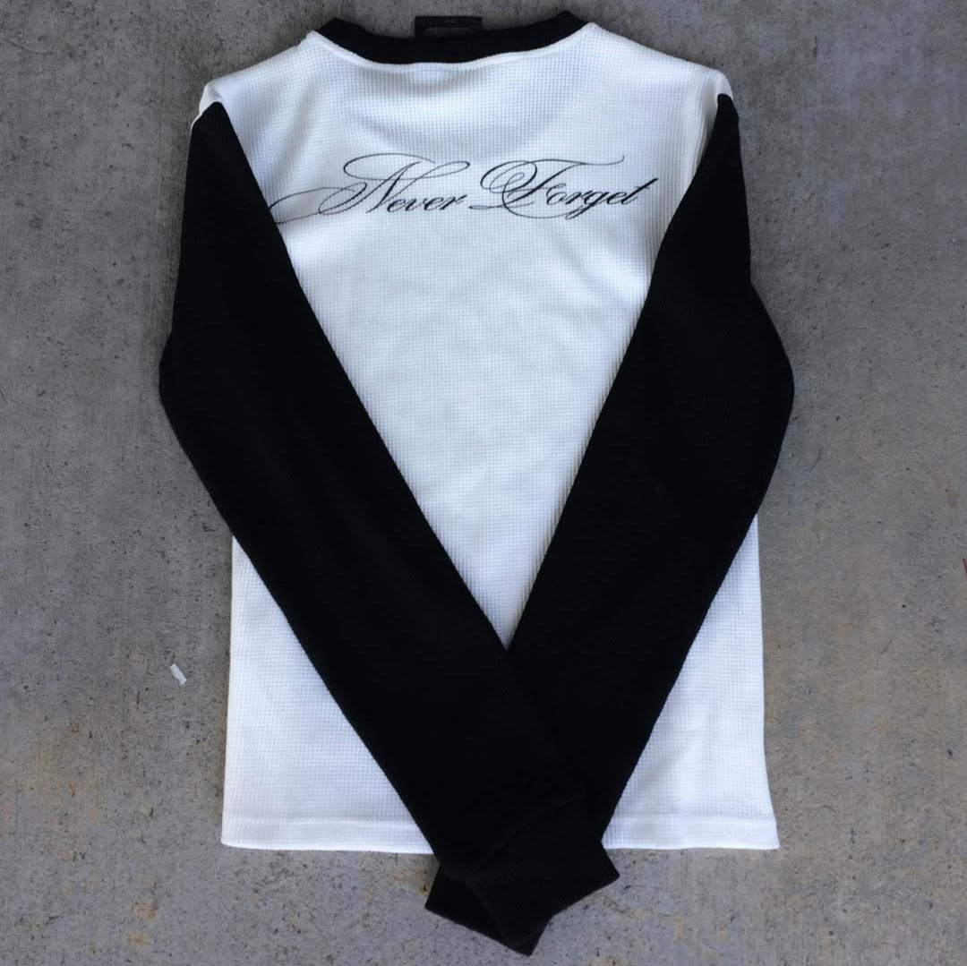 Nueva Camiseta de Manga Larga  - Street Fashion News reseña y precio